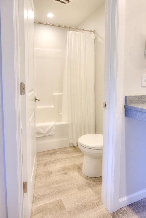 Ocean Shores Resort (Adults Only) المظهر الخارجي الصورة